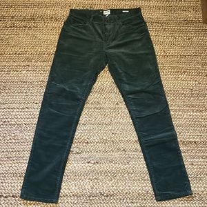 Todd Snyder green micro cord pant. Size 31x32
